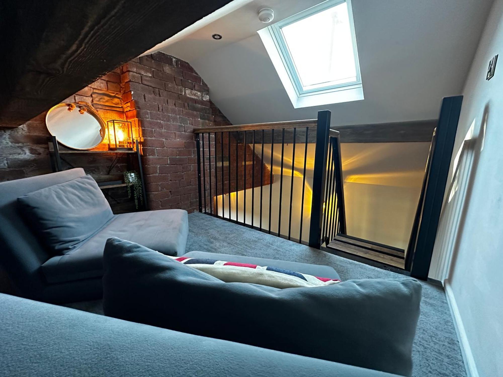 Unique Victorian Stable Conversion ハリファックス エクステリア 写真